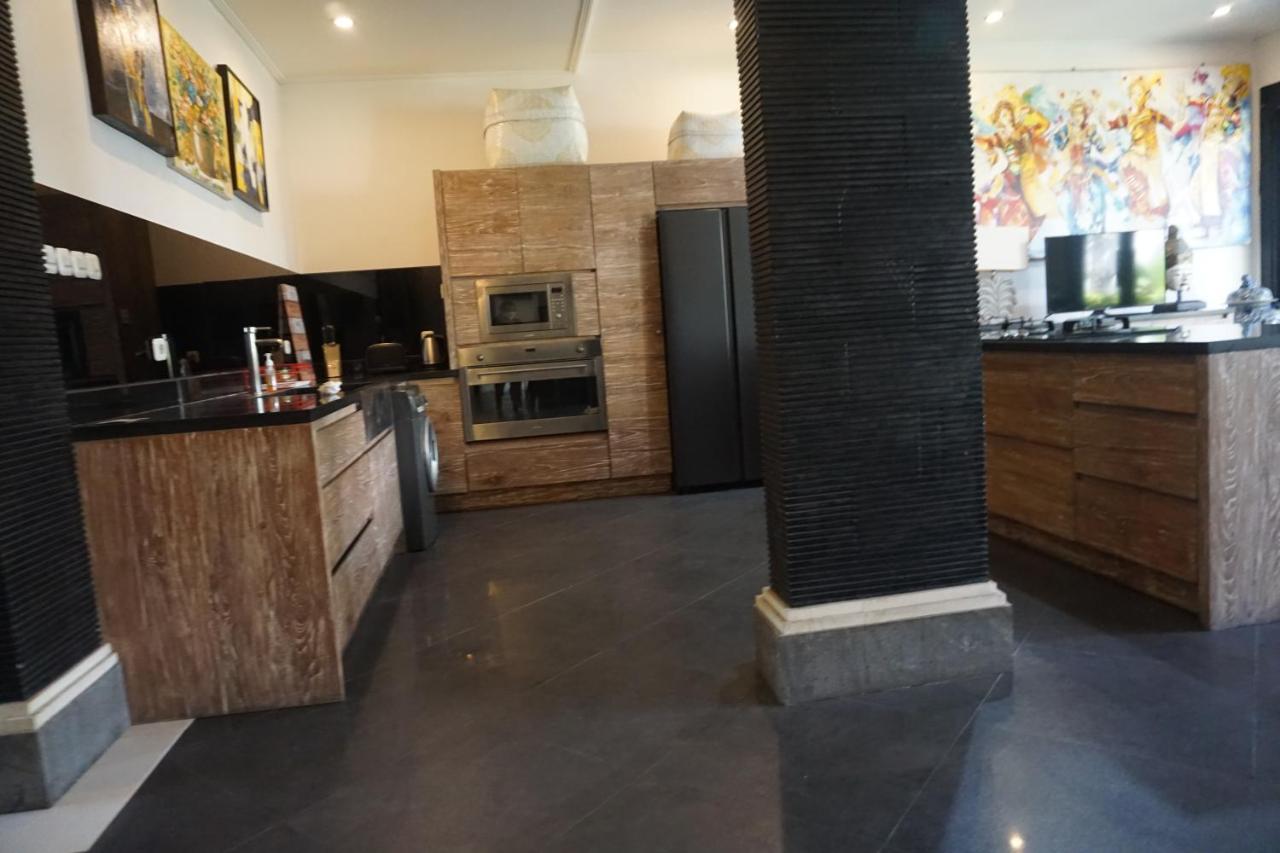 Villa Lingkar 89A Чангу Экстерьер фото