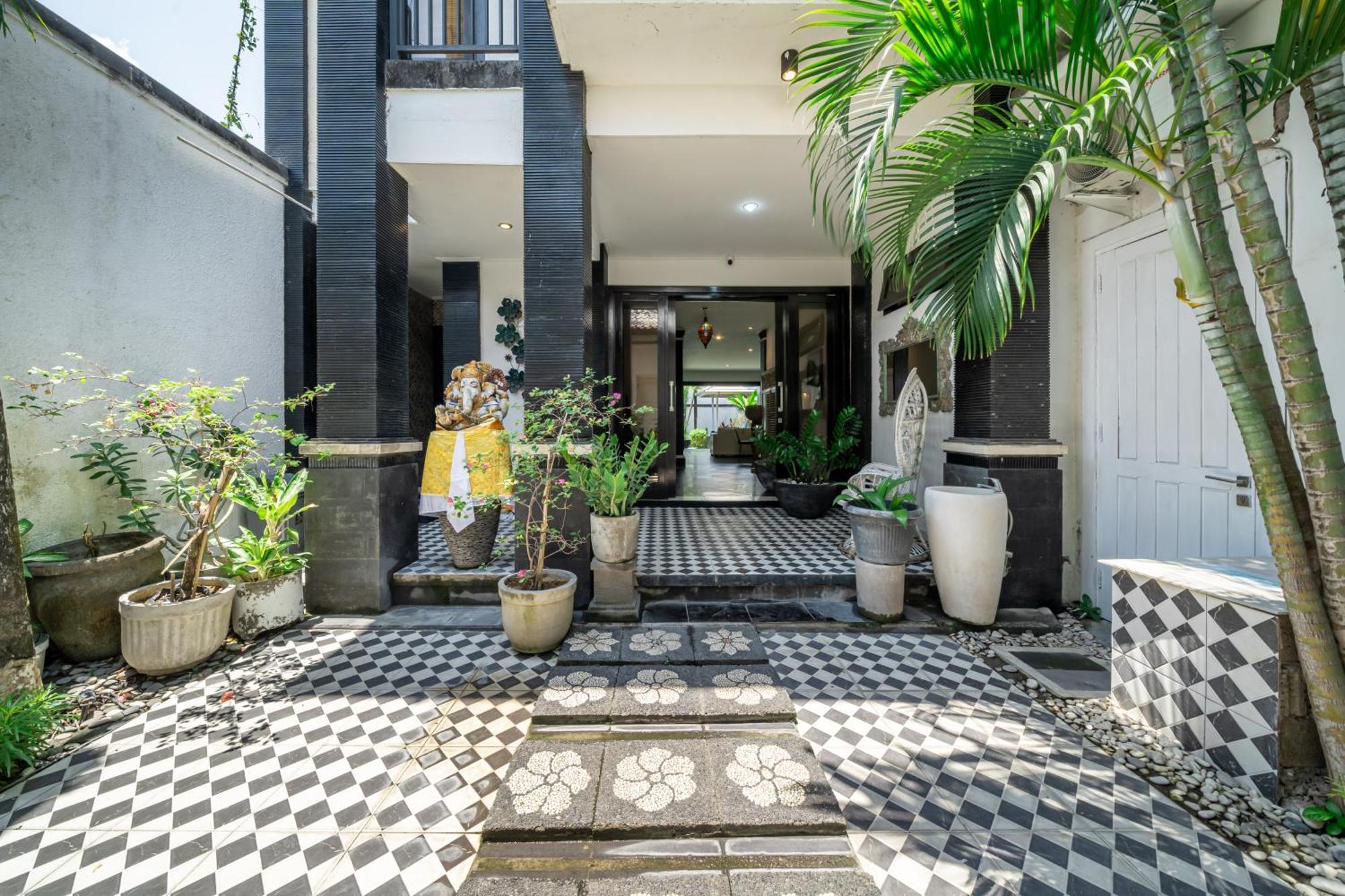 Villa Lingkar 89A Чангу Экстерьер фото